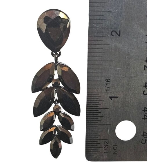 Metallic Leaf Drop Earring - Picture 4 of 4